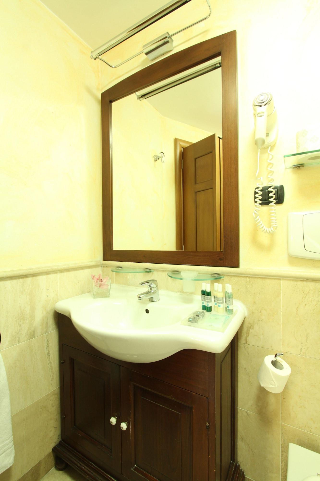 Apartment La Fenice Rome